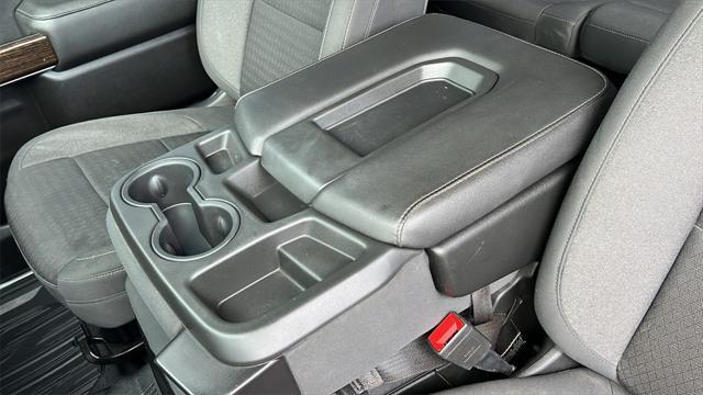Photo of 2021 Summit White GMC Sierra 1500