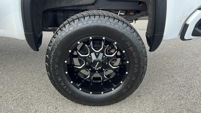 Photo of 2021 Summit White GMC Sierra 1500