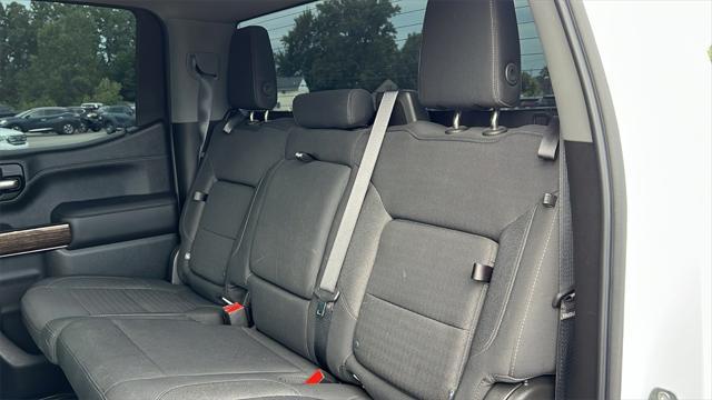 Photo of 2021 Summit White GMC Sierra 1500