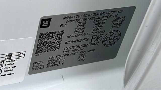Photo of 2021 Summit White GMC Sierra 1500