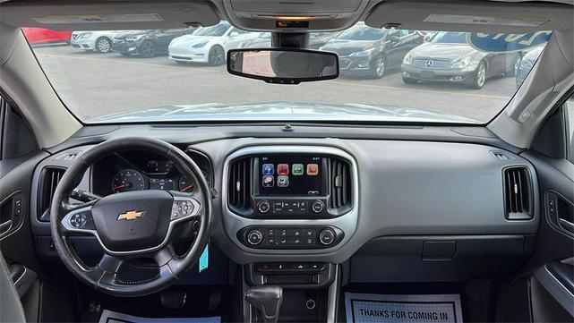 Photo of 2015 Silver Ice Metallic Chevrolet Colorado