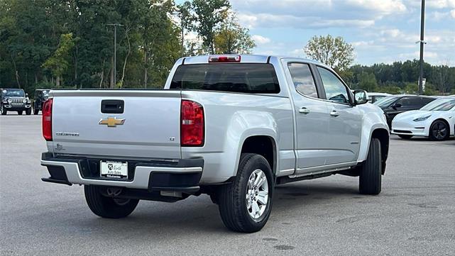 Photo of 2015 Silver Ice Metallic Chevrolet Colorado