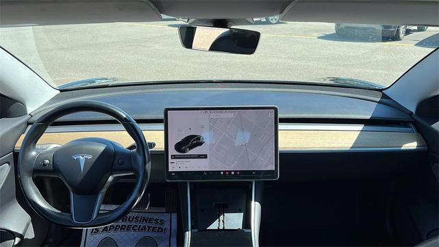 Photo of 2019 Solid Black Tesla Model 3