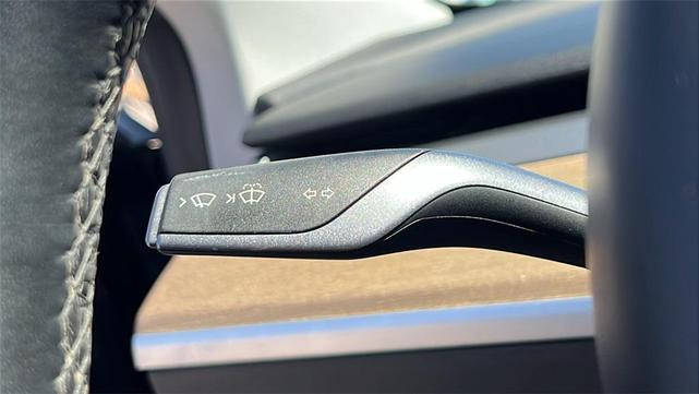 Photo of 2019 Solid Black Tesla Model 3