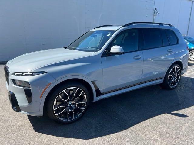 2024 BMW X7