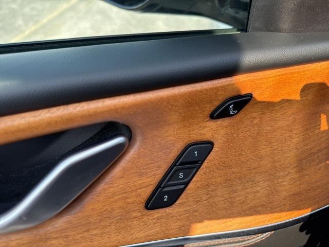 Photo of 2022 Silver Zynith Jeep Grand Cherokee