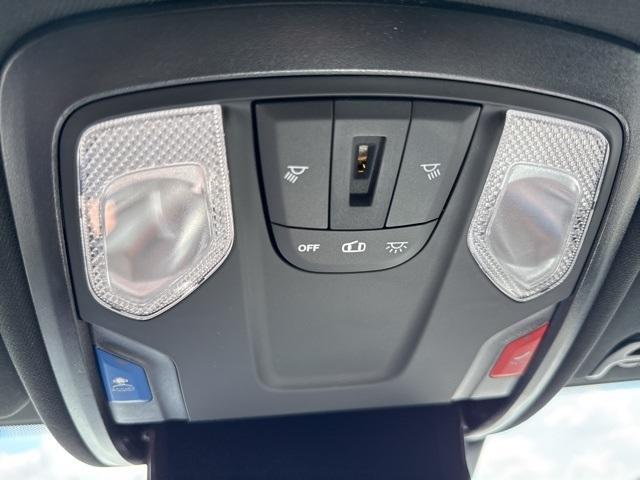 Photo of 2025 Bright White Clearcoat RAM 2500