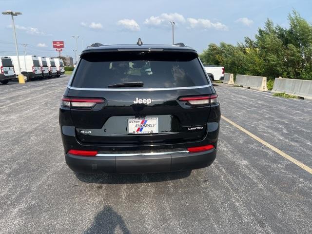 Photo of 2025 Diamond Black Jeep Grand Cherokee L