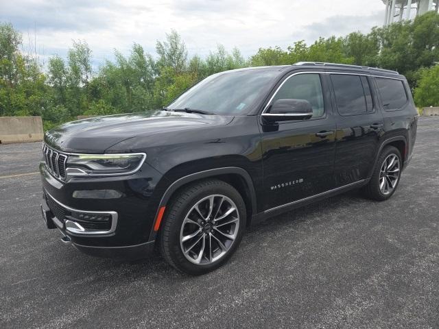 2022 Jeep Wagoneer