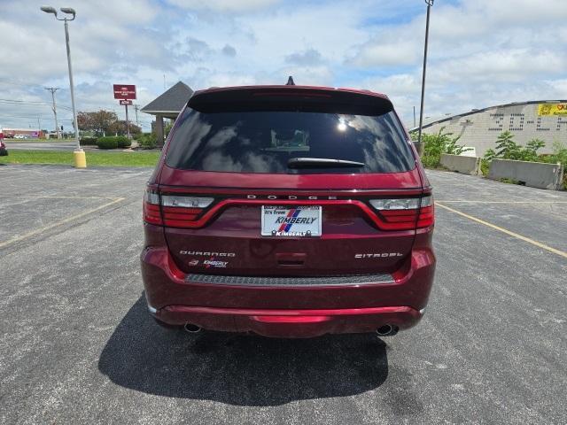 Photo of 2023 Octane Red Pearlcoat Dodge Durango