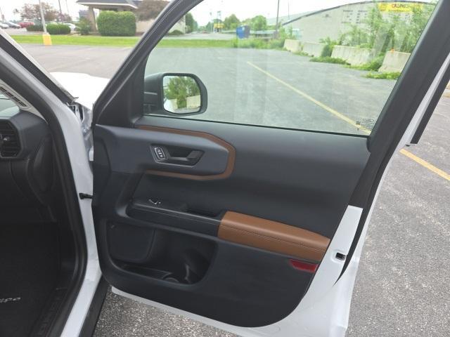 Photo of 2024 Oxford White Ford Bronco Sport