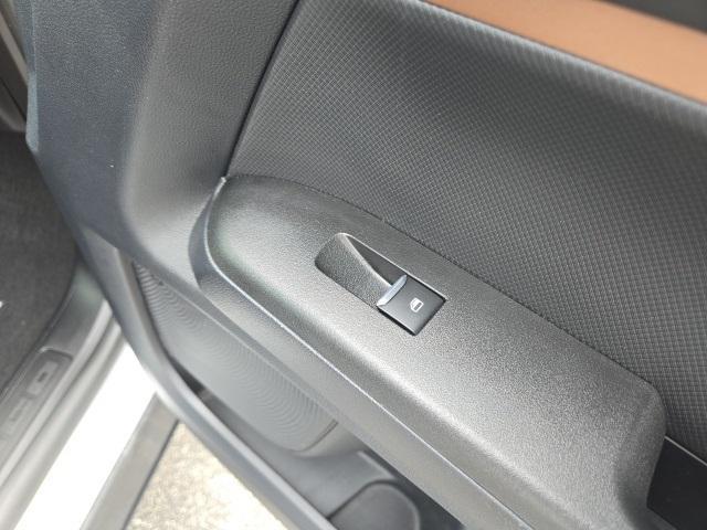 Photo of 2024 Oxford White Ford Bronco Sport