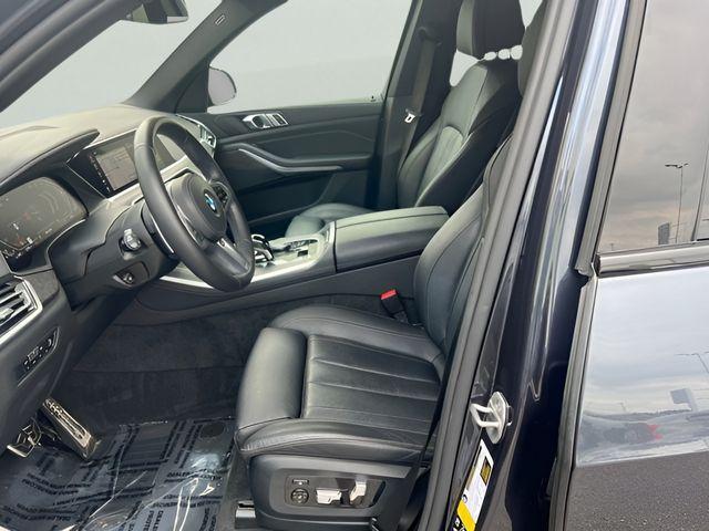 Photo of 2022 Arctic Gray Metallic BMW X5