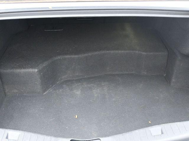 Photo of 2017 White Platinum Clearcoat Metallic Lincoln MKZ Hybrid