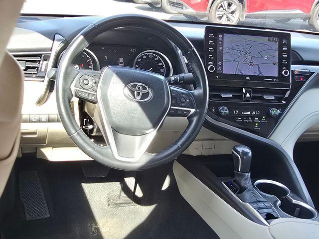 Photo of 2023 Midnight Black Metallic Toyota Camry