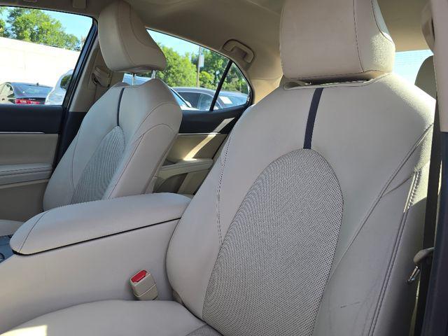 Photo of 2023 Midnight Black Metallic Toyota Camry