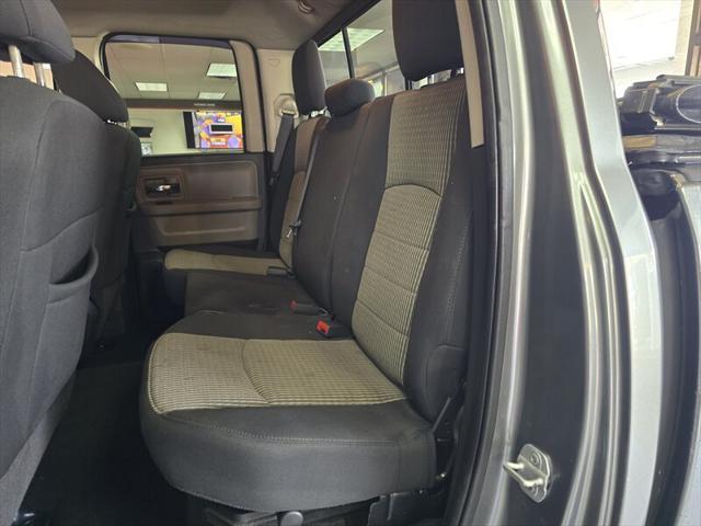 Photo of 2012 Mineral Gray Metallic Clearcoat RAM 1500