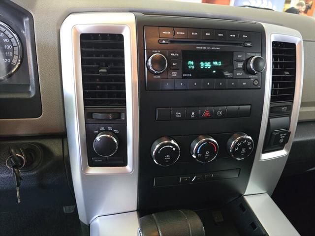 Photo of 2012 Mineral Gray Metallic Clearcoat RAM 1500