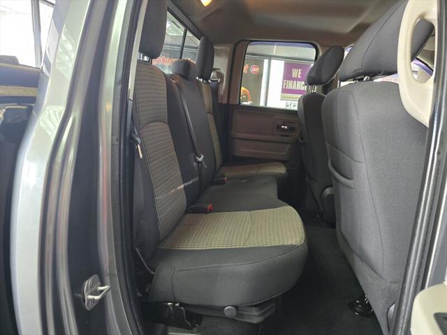 Photo of 2012 Mineral Gray Metallic Clearcoat RAM 1500