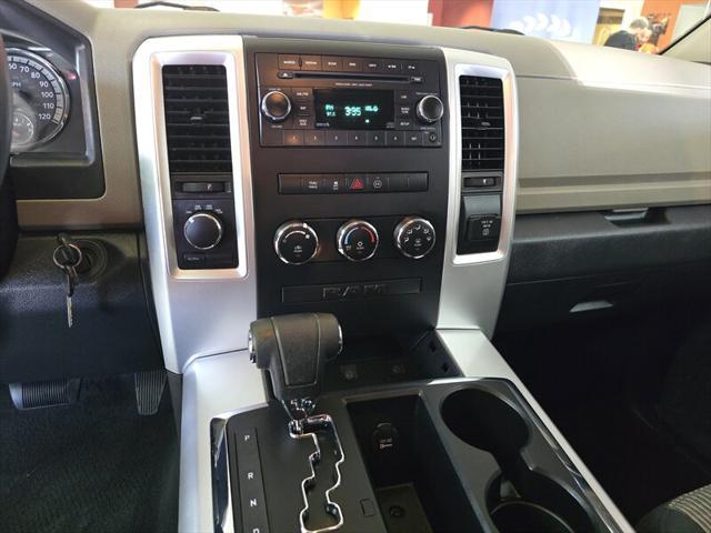 Photo of 2012 Mineral Gray Metallic Clearcoat RAM 1500