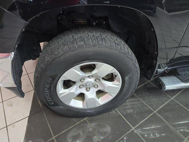 Photo of 2019 Diamond Black Crystal Pearlcoat RAM 1500