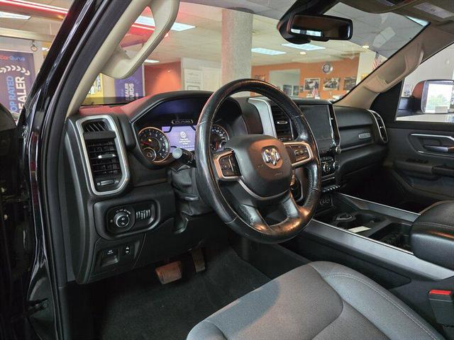 Photo of 2019 Diamond Black Crystal Pearlcoat RAM 1500