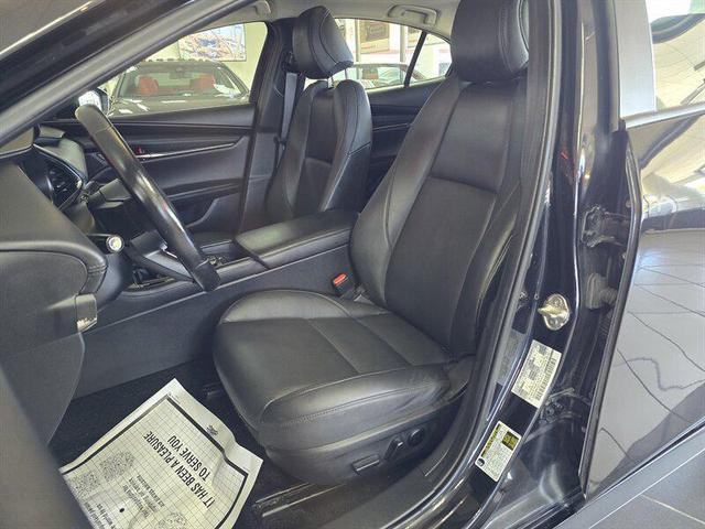 Photo of 2024 Jet Black Mica Mazda Mazda3