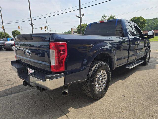 Photo of 2019 Agate Black Ford F-250