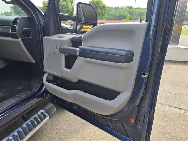 Photo of 2019 Agate Black Ford F-250