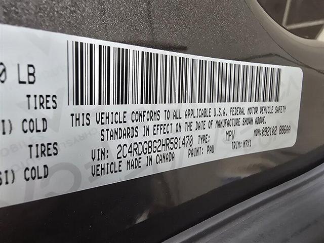 Photo of 2017 Granite Pearlcoat Dodge Grand Caravan