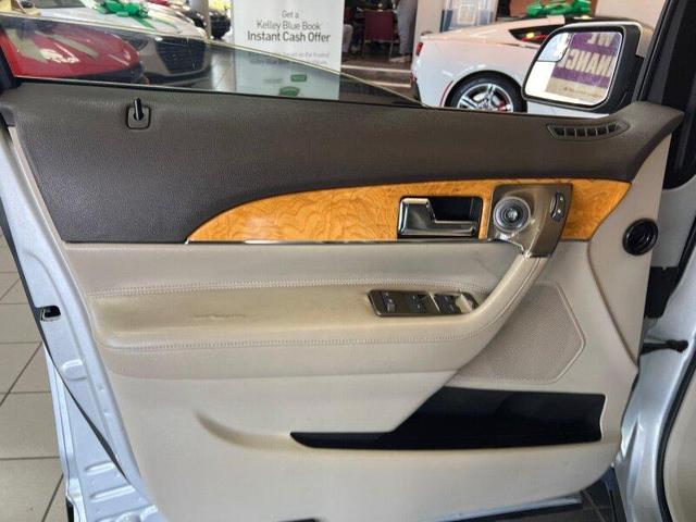Photo of 2011 Gold Leaf Metallic Lincoln MKX