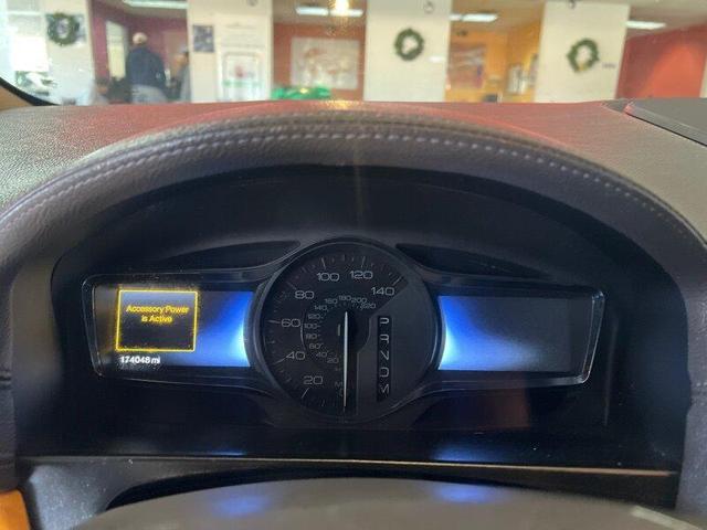 Photo of 2011 Gold Leaf Metallic Lincoln MKX