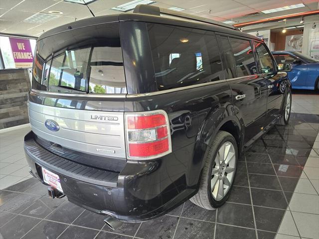 Photo of 2012 Black Ford Flex