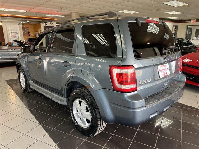 Photo of 2012 Steel Blue Metallic Ford Escape