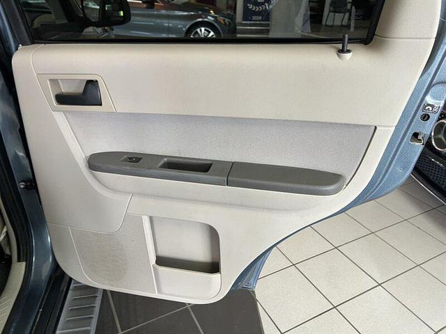 Photo of 2012 Steel Blue Metallic Ford Escape