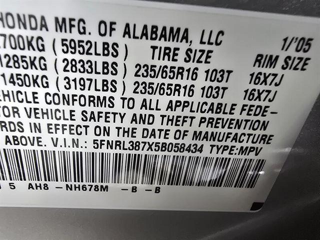 Photo of 2005 Silver Pearl Metallic Honda Odyssey