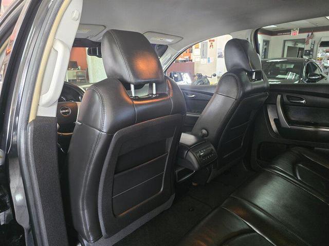 Photo of 2009 Carbon Black Metallic GMC Acadia