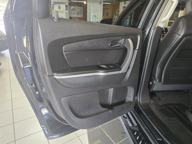 Photo of 2009 Carbon Black Metallic GMC Acadia