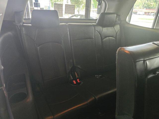 Photo of 2009 Carbon Black Metallic GMC Acadia
