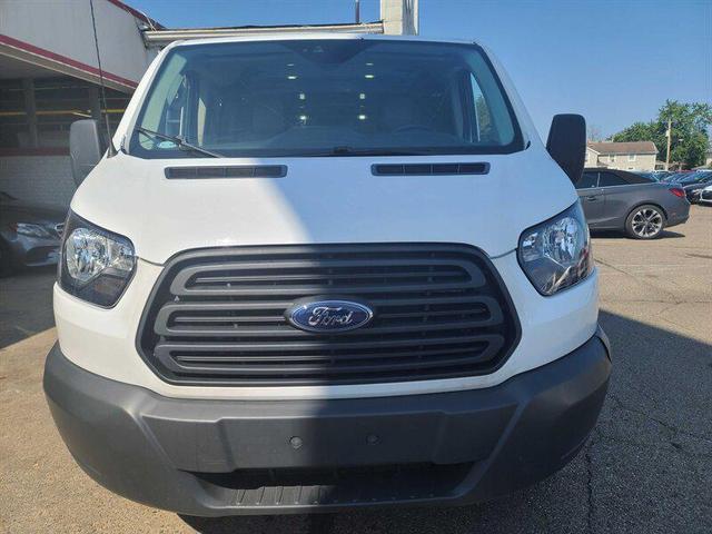 Photo of 2017 Oxford White Ford Transit-250