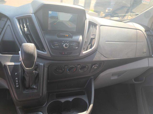 Photo of 2017 Oxford White Ford Transit-250