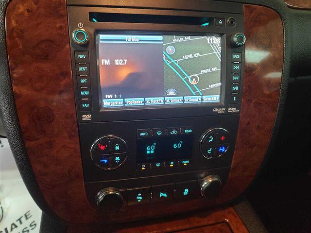 Photo of 2012 Black Chevrolet Suburban