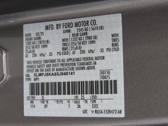 Photo of 2025 Silver Radiance Metallic Clearcoat Lincoln Nautilus