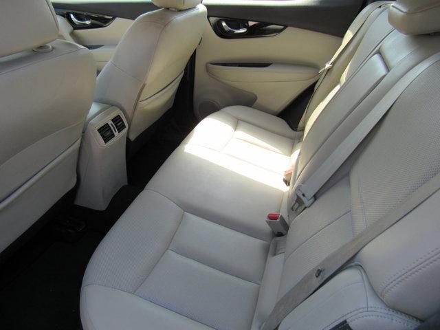 Photo of 2022 Magnetic Black Pearl Nissan Rogue Sport