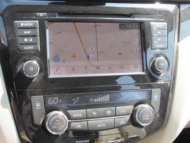 Photo of 2022 Magnetic Black Pearl Nissan Rogue Sport