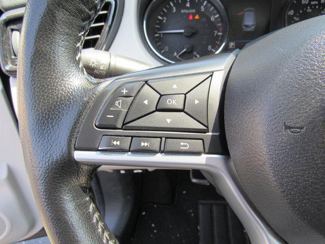 Photo of 2022 Magnetic Black Pearl Nissan Rogue Sport