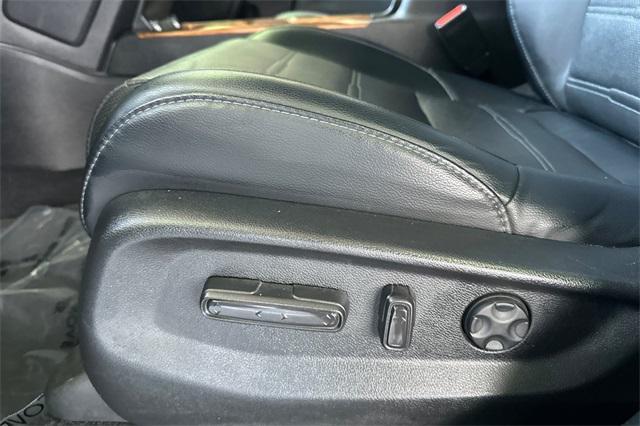 Photo of 2022 Blue Honda CR-V