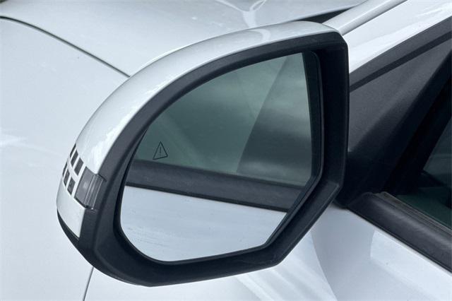 Photo of 2023 Serenity White Hyundai IONIQ 6