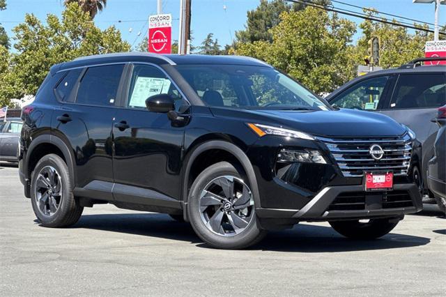Photo of 2025 Super Black Nissan Rogue