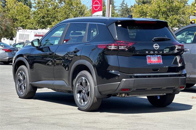 Photo of 2025 Super Black Nissan Rogue